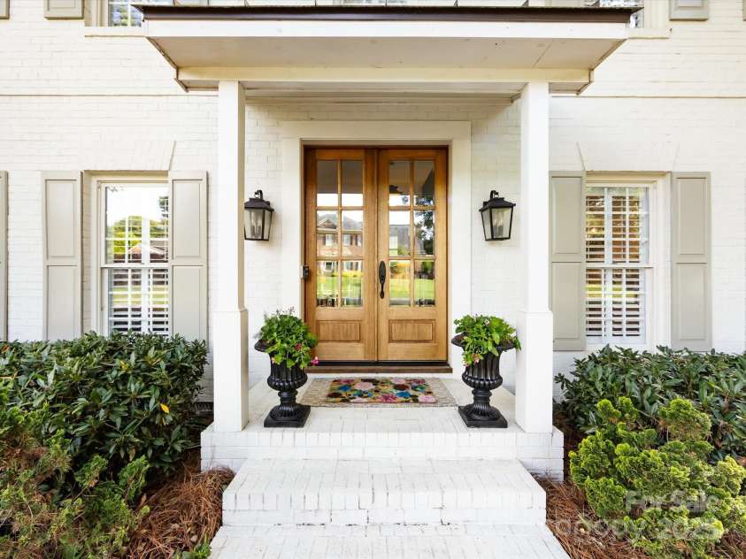5822 Alexa Road, Charlotte, NC 28277.  MLS# CAR4254956, YatesRealty ID 11442. 