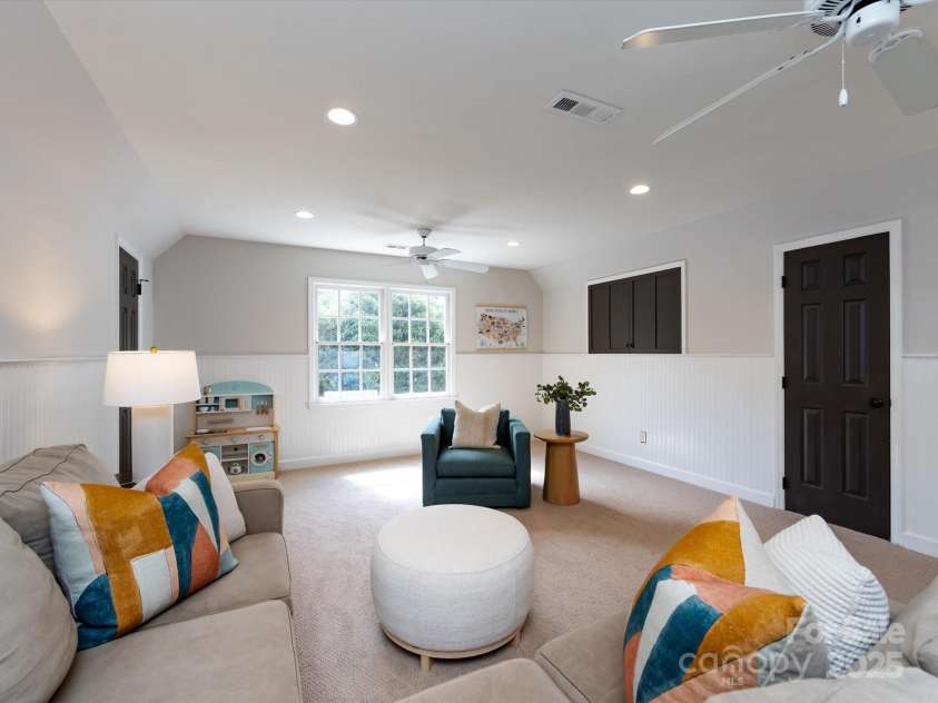 5822 Alexa Road, Charlotte, NC 28277.  MLS# CAR4254956, YatesRealty ID 11442. 