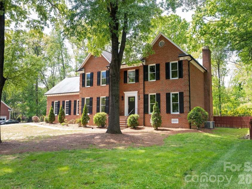 1507 Chadmore Lane, Concord, NC 28027.  MLS# CAR4368805, YatesRealty ID 11443. 