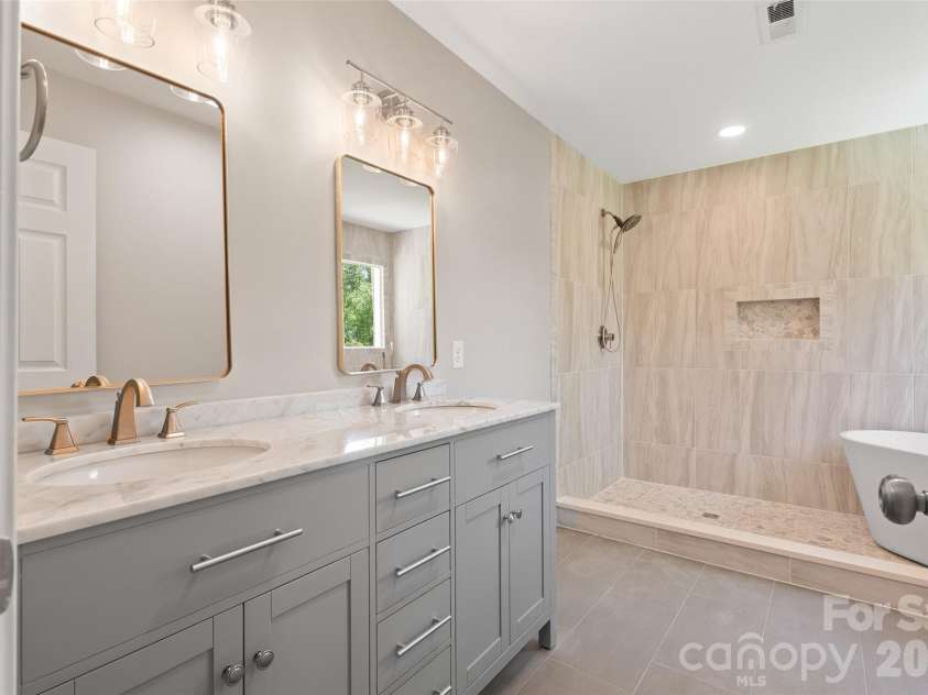 1507 Chadmore Lane, Concord, NC 28027.  MLS# CAR4368805, YatesRealty ID 11443. 