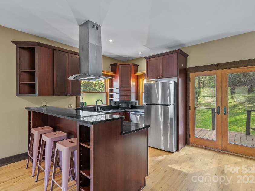 59 Skyway Drive, Marshall, NC 28753.  MLS# CAR4248703, YatesRealty ID 11444. 