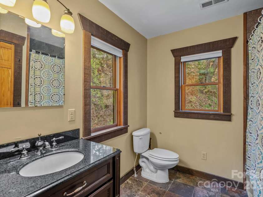 59 Skyway Drive, Marshall, NC 28753.  MLS# CAR4248703, YatesRealty ID 11444. 