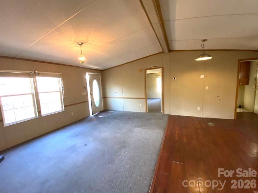16 Molly Lane, Candler, NC 28715.  MLS# CAR4358310, YatesRealty ID 11445. 
