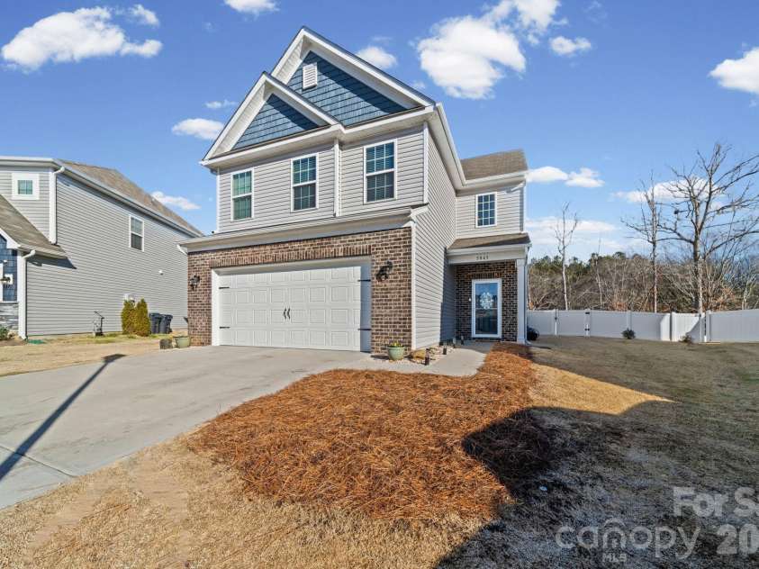 5843 Soft Shell Drive, Lancaster, SC 29720.  MLS# CAR4351610, YatesRealty ID 11446. 