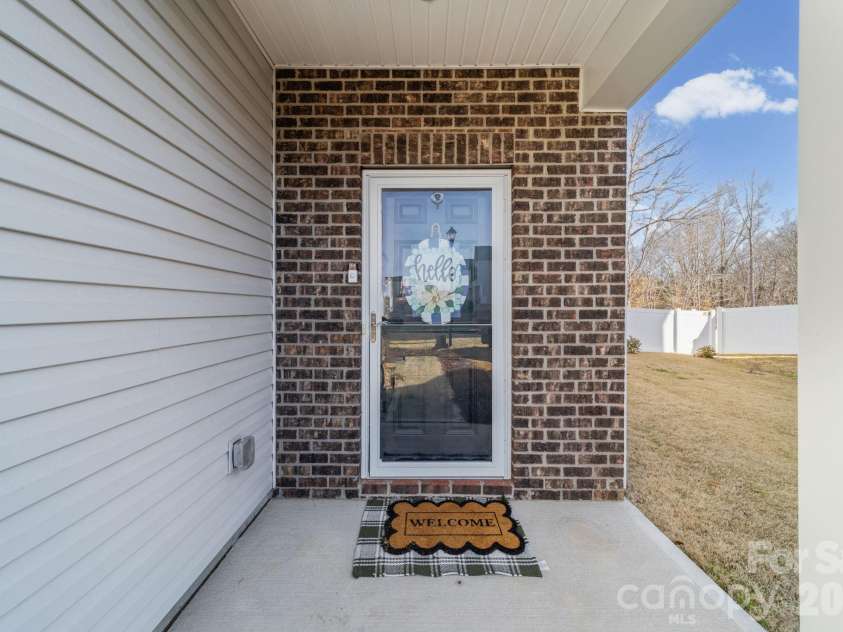 5843 Soft Shell Drive, Lancaster, SC 29720.  MLS# CAR4351610, YatesRealty ID 11446. 