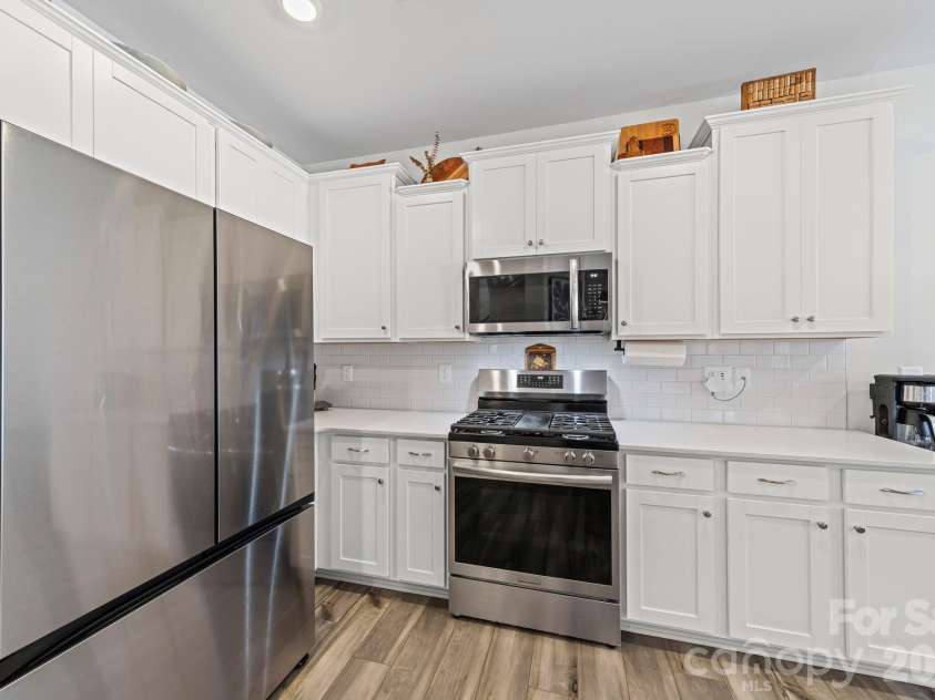 5843 Soft Shell Drive, Lancaster, SC 29720.  MLS# CAR4351610, YatesRealty ID 11446. 
