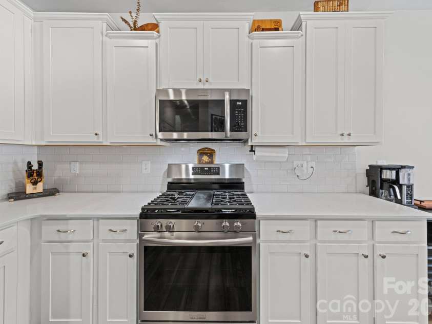 5843 Soft Shell Drive, Lancaster, SC 29720.  MLS# CAR4351610, YatesRealty ID 11446. 