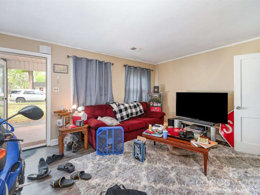 1330 Amelia Avenue, Rock Hill, SC 29732.  MLS# CAR4251638, YatesRealty ID 11447. 