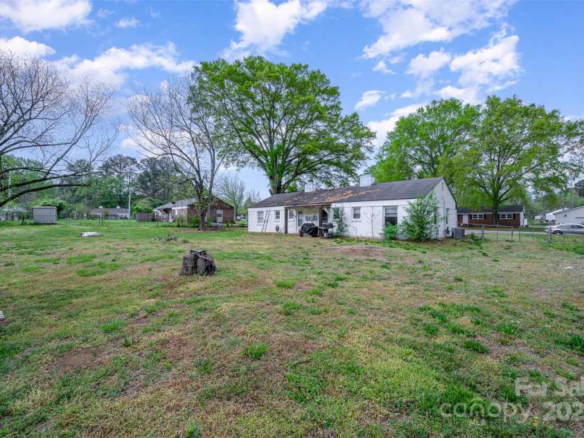 1330 Amelia Avenue, Rock Hill, SC 29732.  MLS# CAR4251638, YatesRealty ID 11447. 