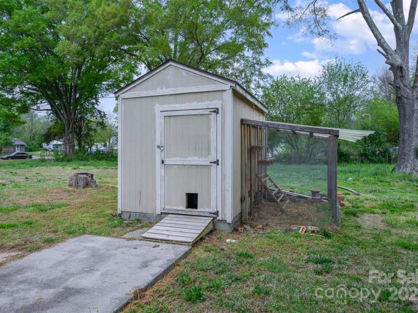 1330 Amelia Avenue, Rock Hill, SC 29732.  MLS# CAR4251638, YatesRealty ID 11447. 