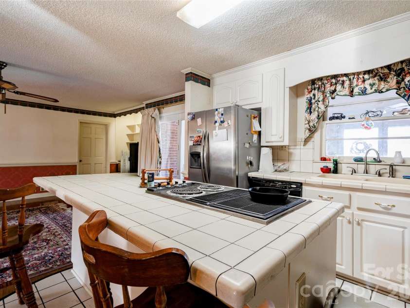 316 Maner Road, Kings Mountain, NC 28086.  MLS# CAR4367781, YatesRealty ID 11448. 