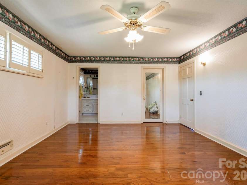316 Maner Road, Kings Mountain, NC 28086.  MLS# CAR4367781, YatesRealty ID 11448. 
