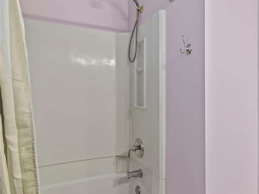 286 Glencoe Lane, Mooresville, NC 28117.  MLS# CAR4107169, YatesRealty ID 1145. 