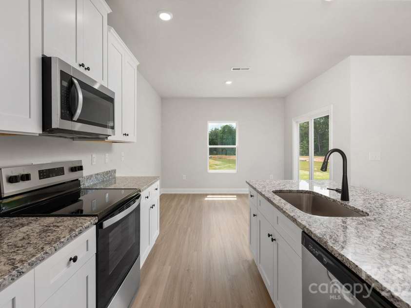 3525 Saddlebred Drive, Gastonia, NC 28052.  MLS# CAR4320219, YatesRealty ID 11450. 