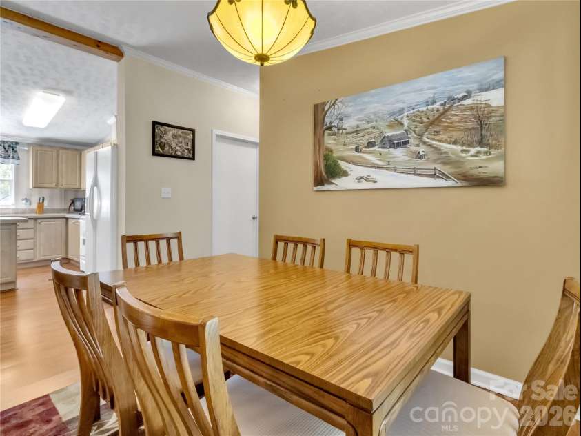 233 Fourth Street, Waynesville, NC 28786.  MLS# CAR4366835, YatesRealty ID 11452. 