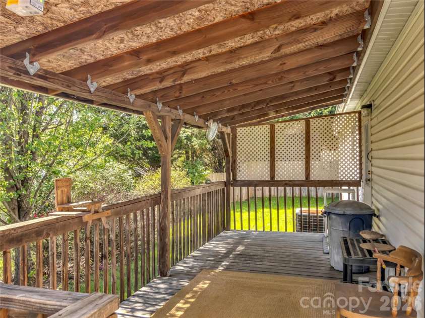 233 Fourth Street, Waynesville, NC 28786.  MLS# CAR4366835, YatesRealty ID 11452. 