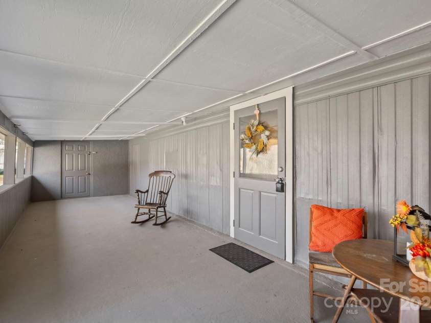 456 Newtown Road, Rosman, NC 28772.  MLS# CAR4249436, YatesRealty ID 11452. 