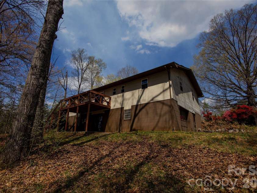 5172 US 70 Highway, Nebo, NC 28761.  MLS# CAR4366535, YatesRealty ID 11453. 