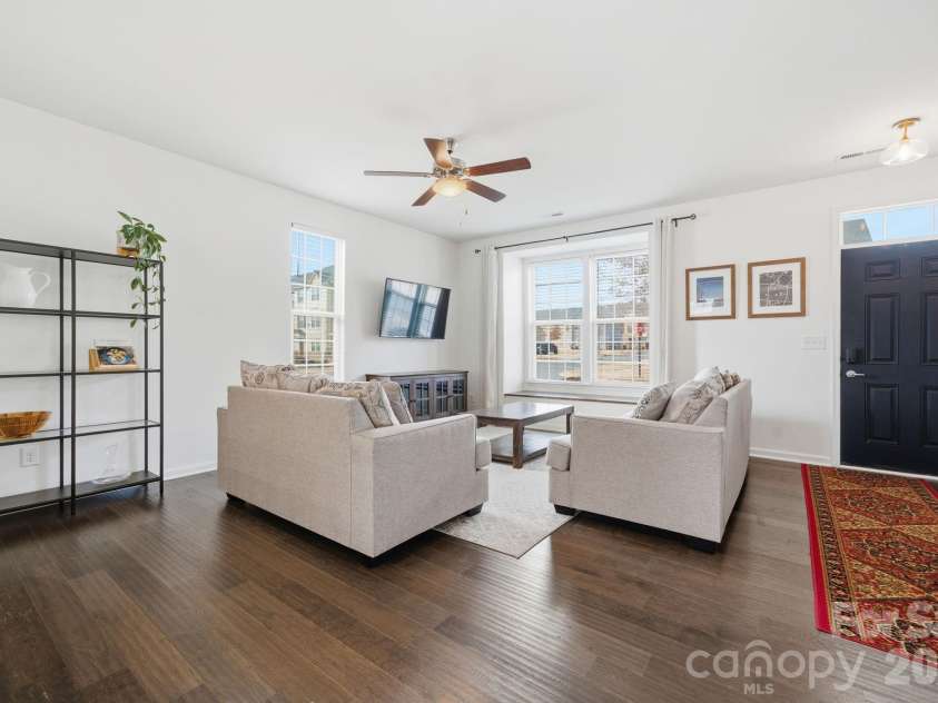 4135 Audubon Park Drive, Charlotte, NC 28217.  MLS# CAR4345129, YatesRealty ID 11455. 