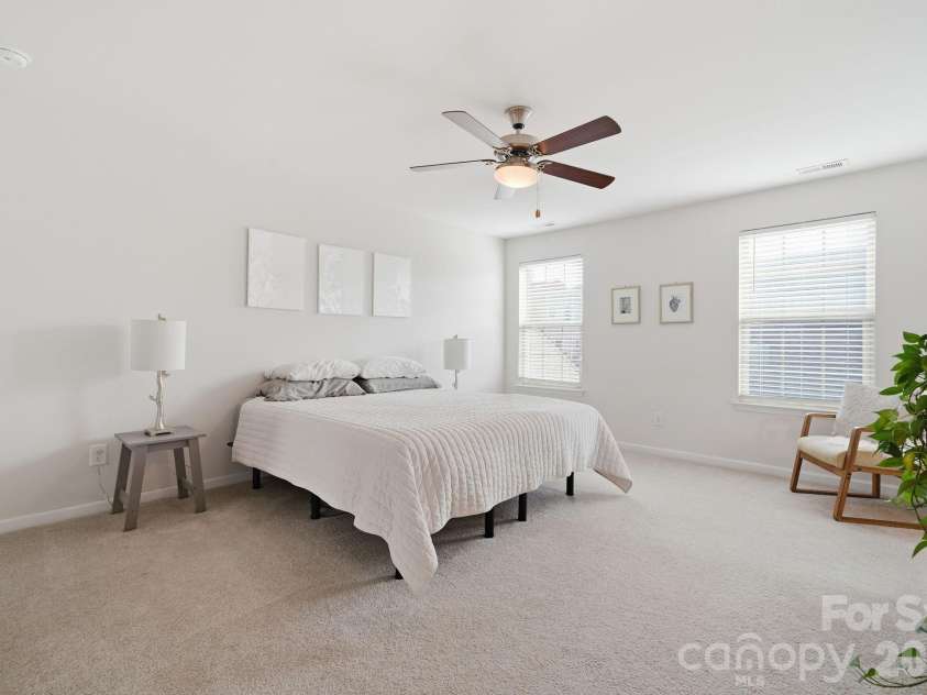 4135 Audubon Park Drive, Charlotte, NC 28217.  MLS# CAR4345129, YatesRealty ID 11455. 