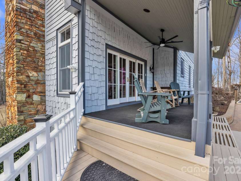 559 Brownstone Lane, Crumpler, NC 28617.  MLS# CAR4241383, YatesRealty ID 11456. 