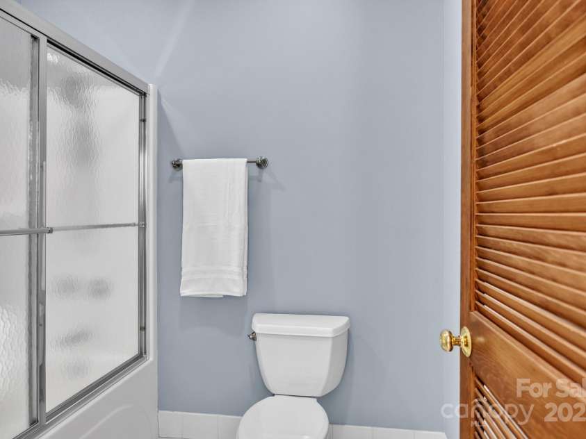 559 Brownstone Lane, Crumpler, NC 28617.  MLS# CAR4241383, YatesRealty ID 11456. 