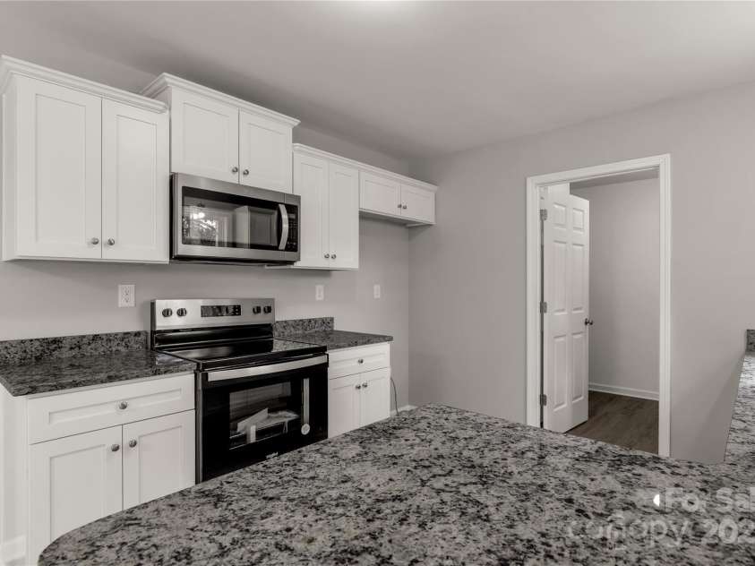 1323 Mack Drive, McConnells, SC 29726.  MLS# CAR4221753, YatesRealty ID 11457. 