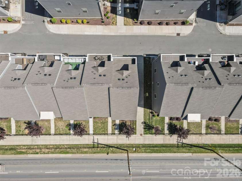 3645 Tryon Street, Charlotte, NC 28217.  MLS# CAR4231696, YatesRealty ID 11458. 