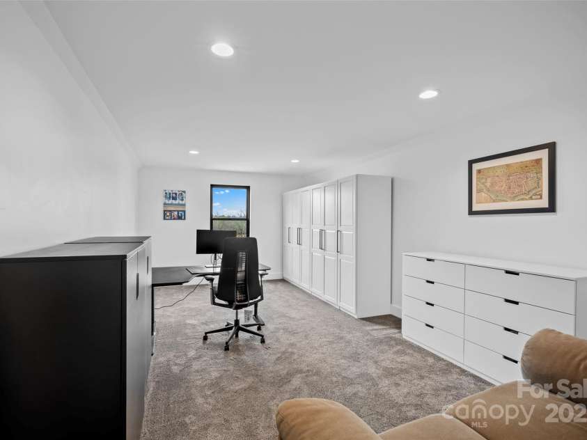 41 Alaskan Drive, Leicester, NC 28748.  MLS# CAR4231149, YatesRealty ID 11458. 