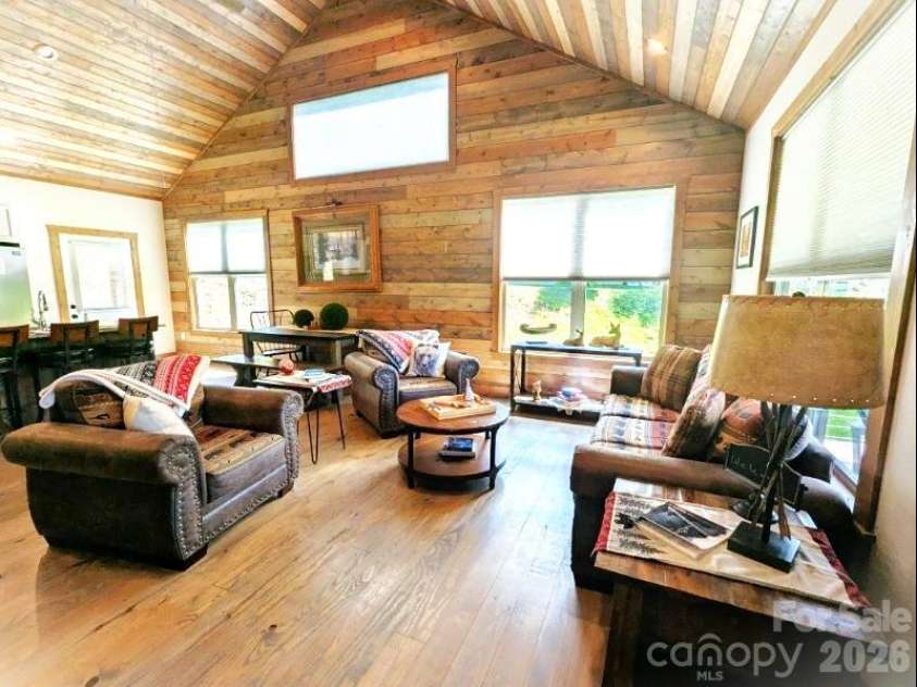 10 Rio Bravo Drive, Sylva, NC 28779.  MLS# CAR4296478, YatesRealty ID 1146. Sit awhile