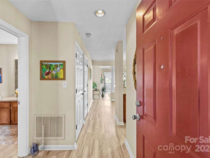 9029 J M Keynes Drive, Charlotte, NC 28262.  MLS# CAR4314390, YatesRealty ID 1146. 