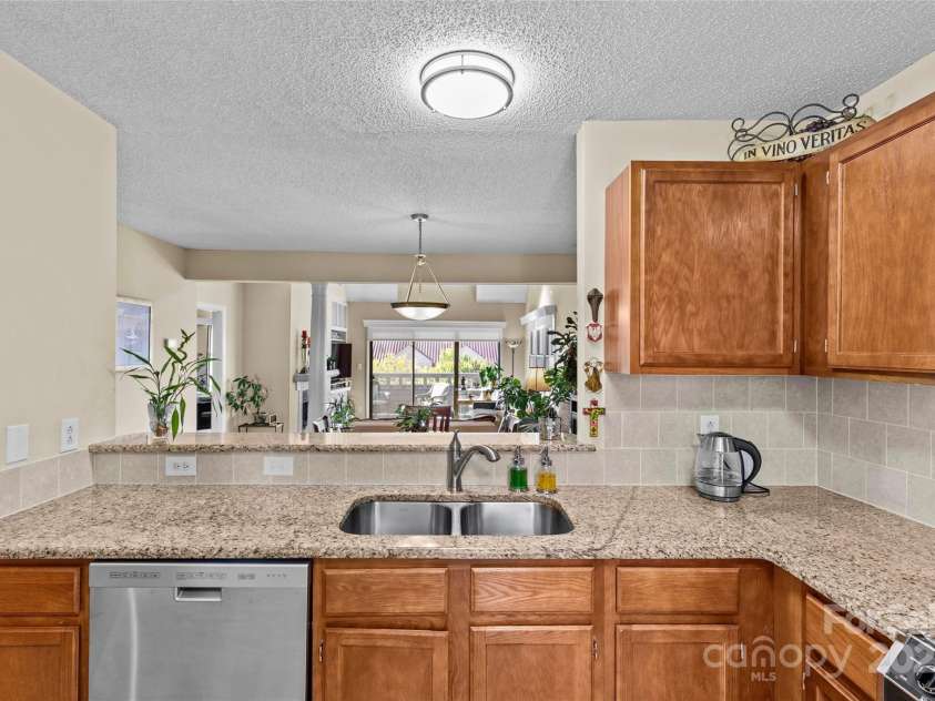 9029 J M Keynes Drive, Charlotte, NC 28262.  MLS# CAR4314390, YatesRealty ID 1146. 