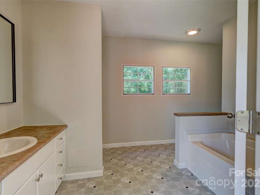 126 Racine Drive, Cherryville, NC 28021.  MLS# CAR4251790, YatesRealty ID 11461. 