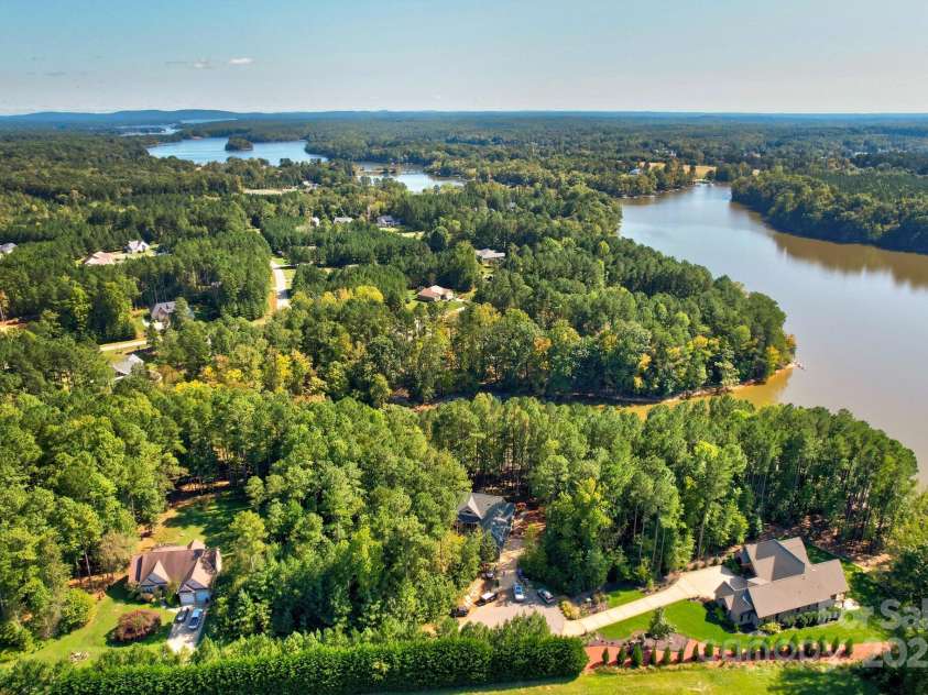 1547 Sunset Pointe Drive, Salisbury, NC 28146.  MLS# CAR4227332, YatesRealty ID 11463. 