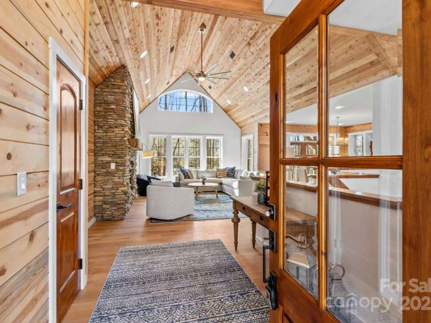 1547 Sunset Pointe Drive, Salisbury, NC 28146.  MLS# CAR4227332, YatesRealty ID 11463. 