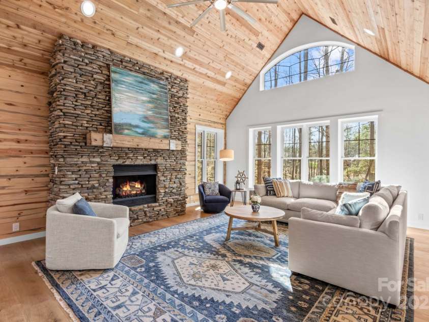 1547 Sunset Pointe Drive, Salisbury, NC 28146.  MLS# CAR4227332, YatesRealty ID 11463. 