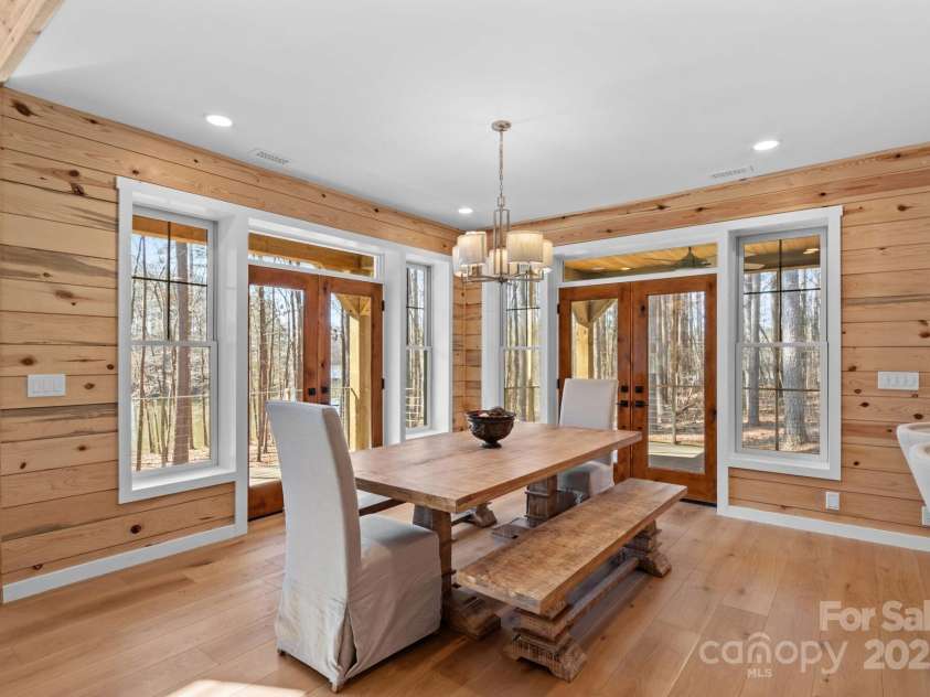 1547 Sunset Pointe Drive, Salisbury, NC 28146.  MLS# CAR4227332, YatesRealty ID 11463. 