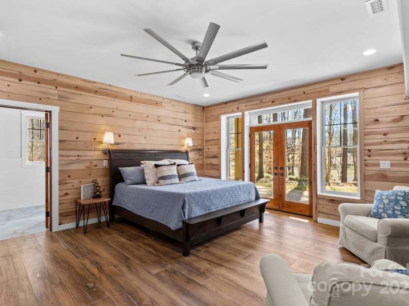 1547 Sunset Pointe Drive, Salisbury, NC 28146.  MLS# CAR4227332, YatesRealty ID 11463. 