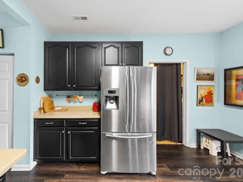 3887 Longwood Drive, Concord, NC 28027.  MLS# CAR4360654, YatesRealty ID 11463. 