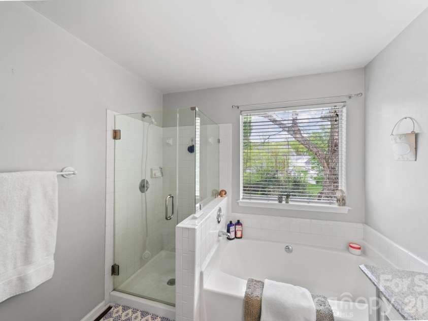 3887 Longwood Drive, Concord, NC 28027.  MLS# CAR4360654, YatesRealty ID 11463. 