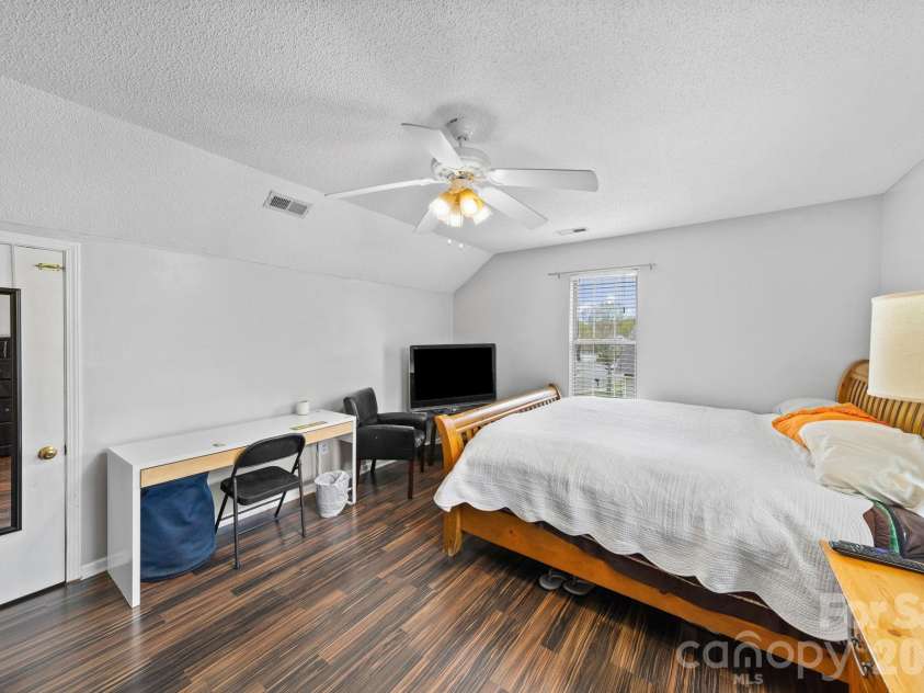 3887 Longwood Drive, Concord, NC 28027.  MLS# CAR4360654, YatesRealty ID 11463. 