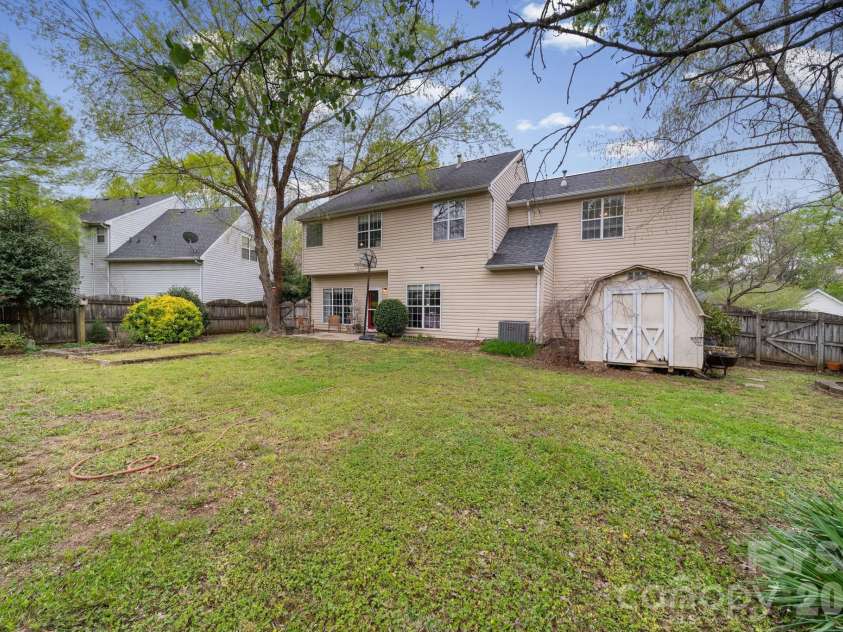 3887 Longwood Drive, Concord, NC 28027.  MLS# CAR4360654, YatesRealty ID 11463. 