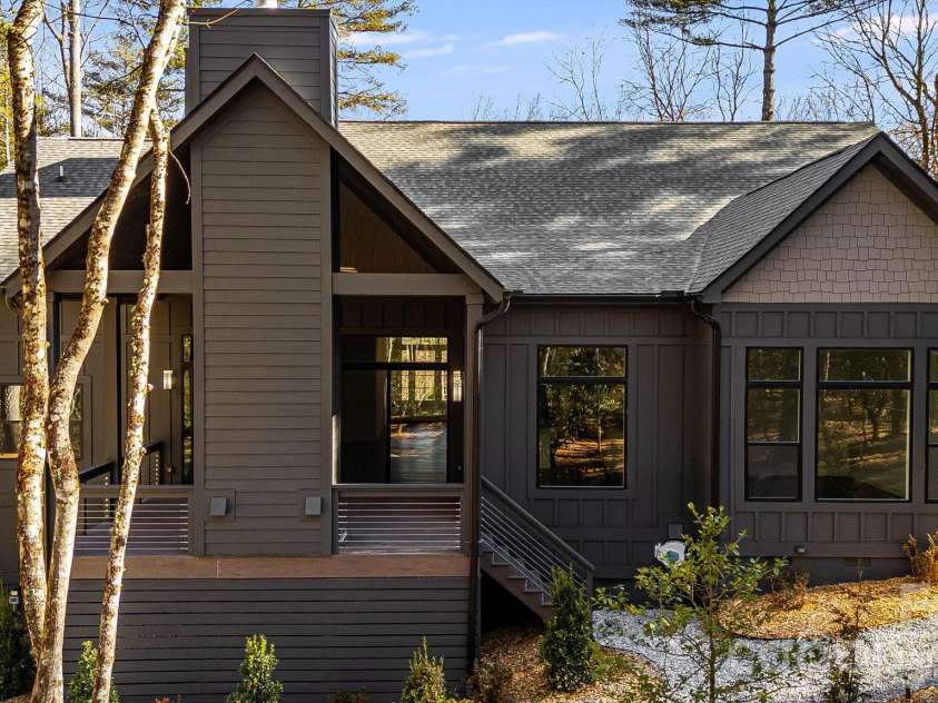 202 Lakeshore Drive, Sapphire, NC 28774.  MLS# CAR4362741, YatesRealty ID 11464. 