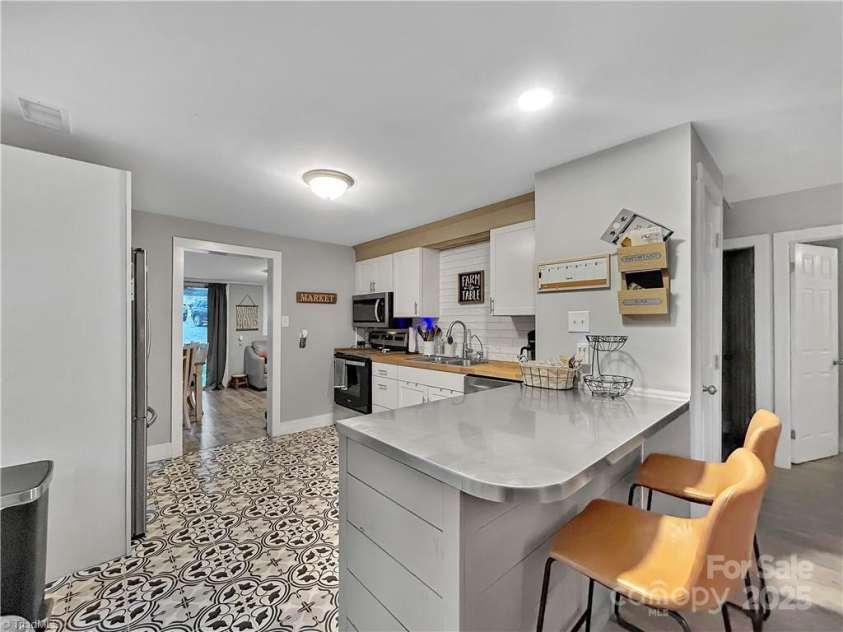 104 Fairmont Drive, North Wilkesboro, NC 28697.  MLS# CAR4248779, YatesRealty ID 11467. 