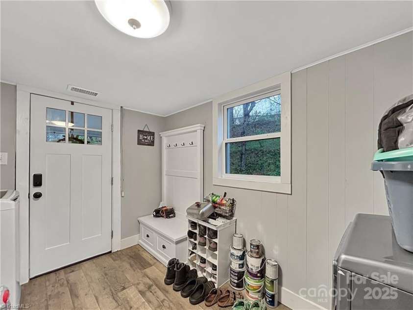 104 Fairmont Drive, North Wilkesboro, NC 28697.  MLS# CAR4248779, YatesRealty ID 11467. 