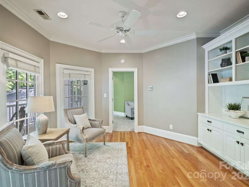 3819 Gleneagles Road, Charlotte, NC 28210.  MLS# CAR4245080, YatesRealty ID 11468. 