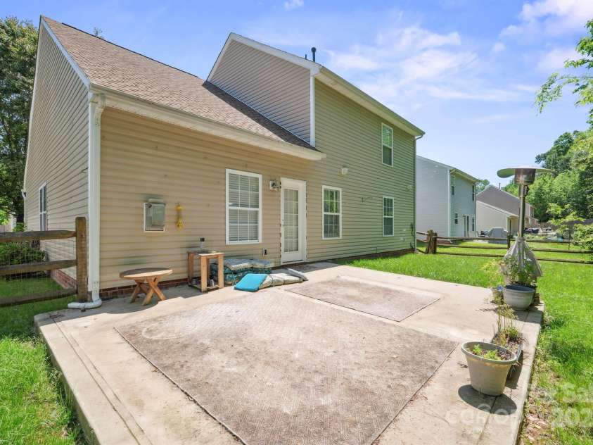 1219 Catawba Run Road, Lowell, NC 28098.  MLS# CAR4235469, YatesRealty ID 11469. 