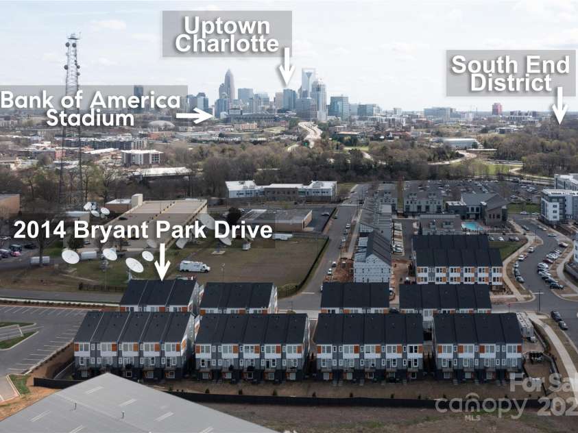 2014 Bryant Park Drive, Charlotte, NC 28208.  MLS# CAR4221849, YatesRealty ID 1147. 