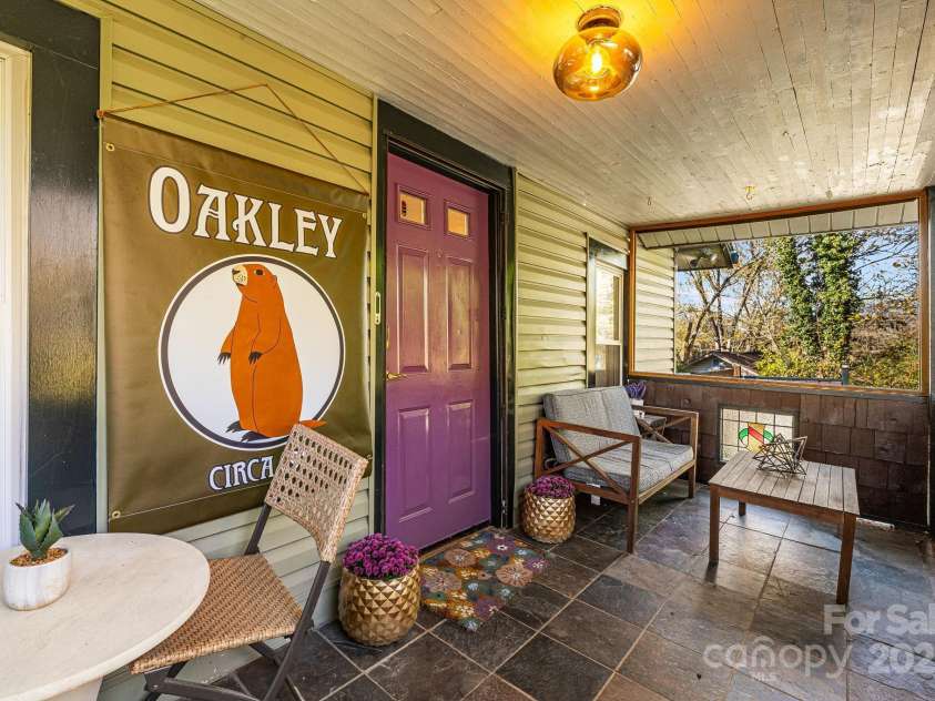 209 Glendale Avenue, Asheville, NC 28803.  MLS# CAR4317757, YatesRealty ID 1147. 