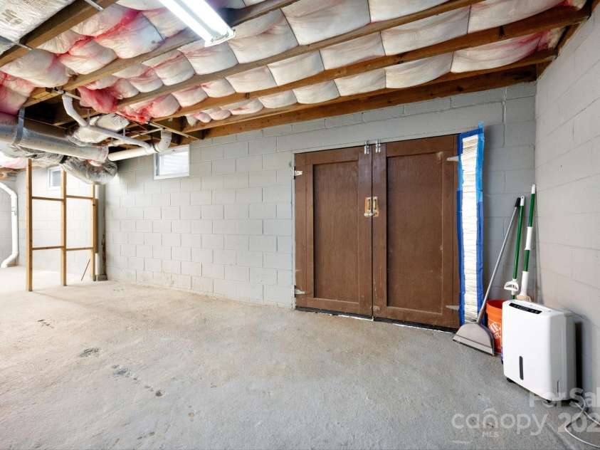 2670 Fork Road, Marshall, NC 28753.  MLS# CAR4240736, YatesRealty ID 11470. Walkout Basement with Doube Doors